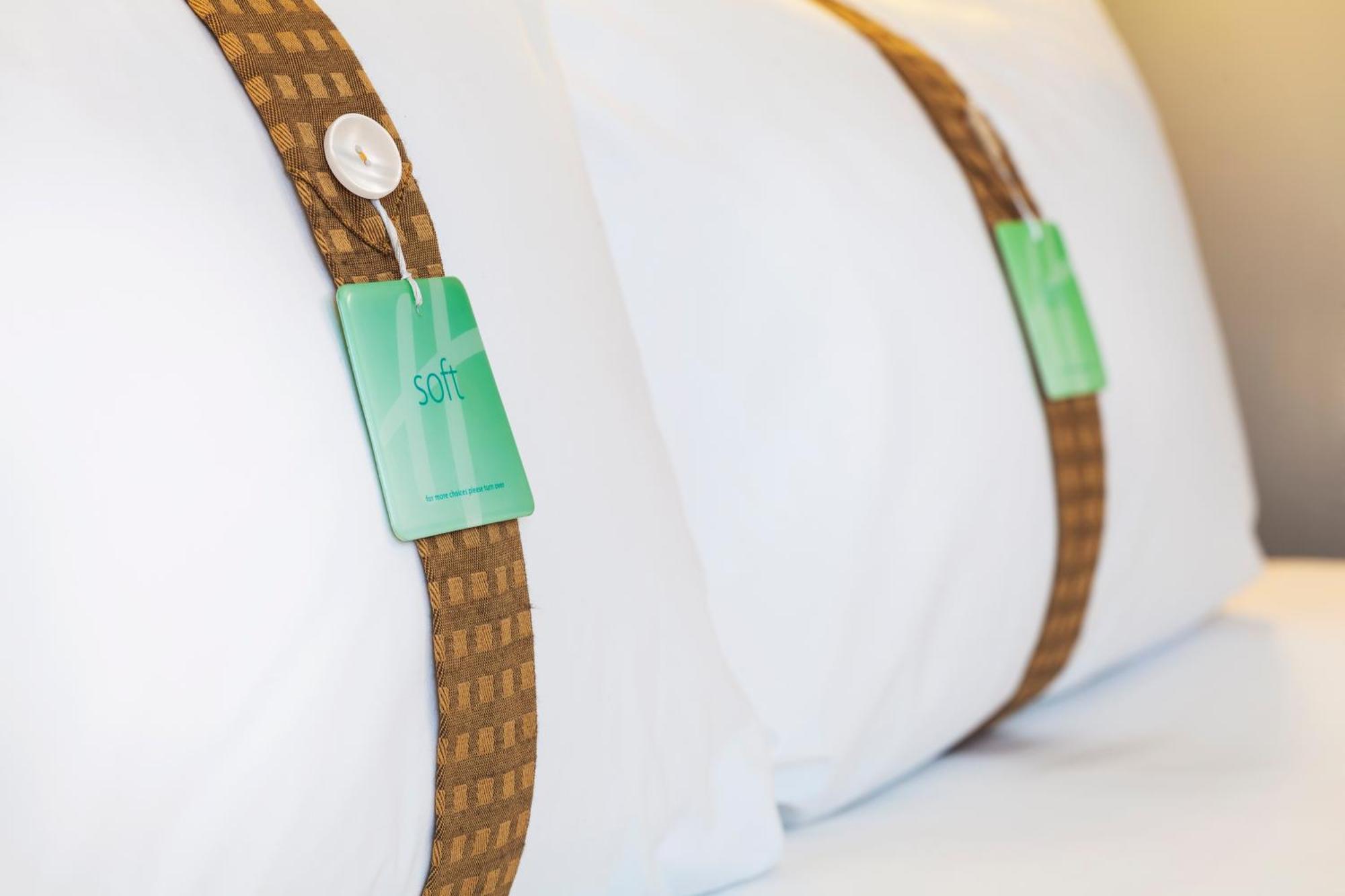 Holiday Inn London Brent Cross, An Ihg Hotel Экстерьер фото