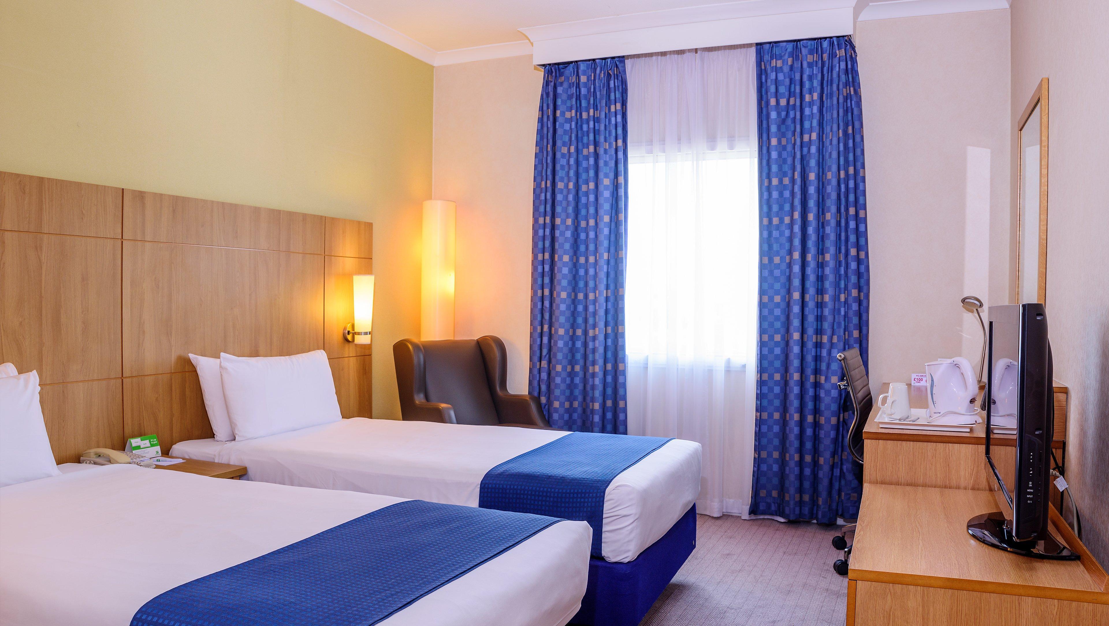 Holiday Inn London Brent Cross, An Ihg Hotel Экстерьер фото